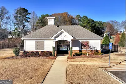 6968 Manchester Drive, Flowery Branch, GA 30542 - Photo 10