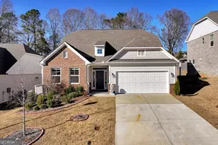 6968 Manchester Dr, Flowery Branch, GA 30542 - Photo 2