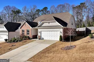 6968 Manchester Dr, Flowery Branch, GA 30542 - Photo 4
