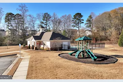 6968 Manchester Drive, Flowery Branch, GA 30542 - Photo 8