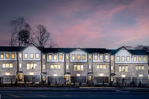 374 Sunset Hollow St, Sugar Hill, GA 30518 - Photo 2