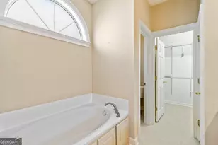 425 Fairway Ct, Newnan, GA 30265 - Photo 16
