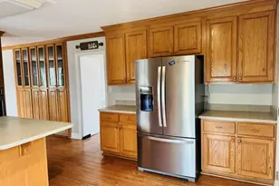 110 Pine St, Barnesville, GA 30204 - Photo 4