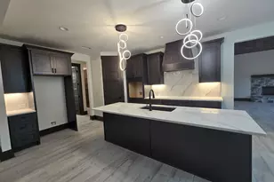 2043 Fischer Rd, Sharpsburg, GA 30277 - Photo 14