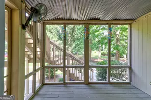 401 N Cromwell Rd, Savannah, GA 31410 - Photo 30