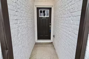 215 Auburn Valley Wy, Auburn, GA 30011 - Photo 2