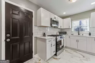 649 Brookwood Dr, Forest Park, GA 30297 - Photo 10