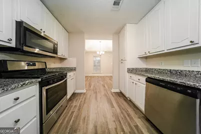 2180 Parador Bend, McDonough, GA 30253 - Photo 8