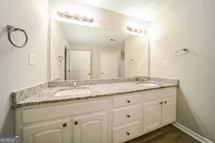 2180 Parador Bend, McDonough, GA 30253 - Photo 10