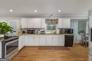 1422 Forest Hill Rd, Macon, GA 31210 - Photo 10