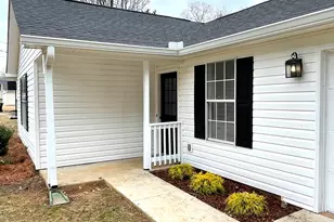 34 Canterbury Dr, Grantville, GA 30220 - Photo 2