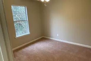 34 Canterbury Dr, Grantville, GA 30220 - Photo 14