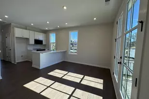 1393 Breezy Circle SE, Atlanta, GA 30315 - Photo 4