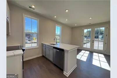 1393 Breezy Circle SE, Atlanta, GA 30315 - Photo 2