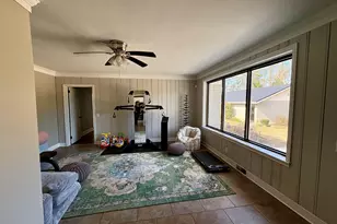 605 Walker Street E, Douglas, GA 31533 - Photo 14