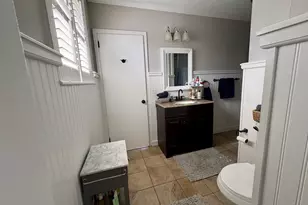 605 Walker Street E, Douglas, GA 31533 - Photo 24