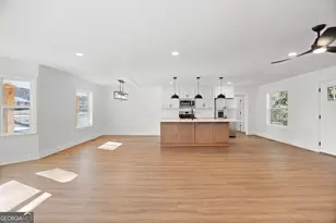 404 Taliaferro Dr, Hogansville, GA 30230 - Photo 12