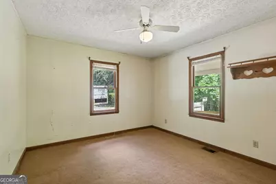 210 Kentucky Drive, Demorest, GA 30535 - Photo 16
