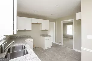 680 N Kingsley Dr, Lithia Springs, GA 30122 - Photo 4