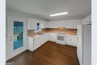 100 Oakridge Drive SE, Cartersville, GA 30121 - Photo 2