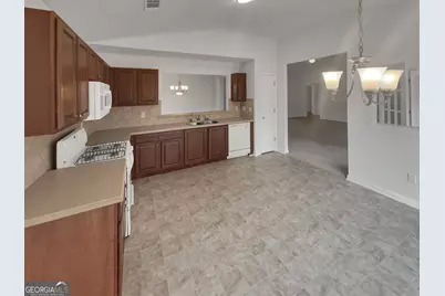 7358 Poppy Way, Union City, GA 30291 - Photo 2