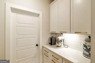 157 S Main St, Watkinsville, GA 30677 - Photo 22