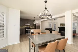 305 Mariner Cir, Woodstock, GA 30189 - Photo 14