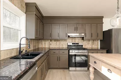 305 Mariner Circle, Woodstock, GA 30189 - Photo 12