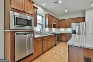 330 Elkins Pl, Peachtree City, GA 30269 - Photo 8