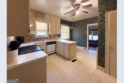 509 Youngs Mill Road, Lagrange, GA 30241 - Photo 10