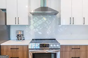 112 Rogers Street NE, Atlanta, GA 30317 - Photo 6