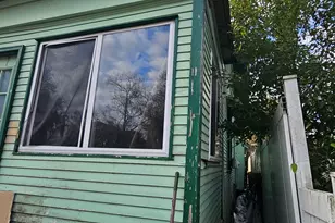 645 E 40th St, Savannah, GA 31401 - Photo 6