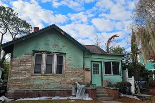 645 E 40th St, Savannah, GA 31401 - Photo 2