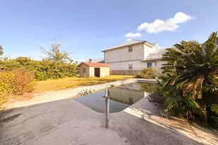 213 Sherman Dr, Brunswick, GA 31523 - Photo 34