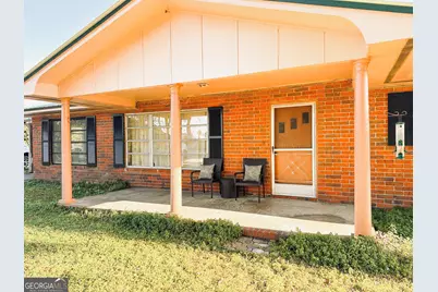 213 Sherman Drive, Brunswick, GA 31523 - Photo 4