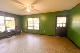 213 Sherman Dr, Brunswick, GA 31523 - Photo 16