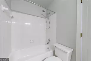 125 Mt Vernon Cir, Dunwoody, GA 30338 - Photo 34