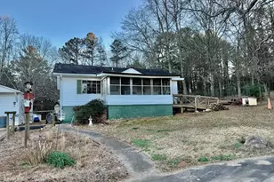 1567 Locust Grove Rd, Locust Grove, GA 30248 - Photo 4