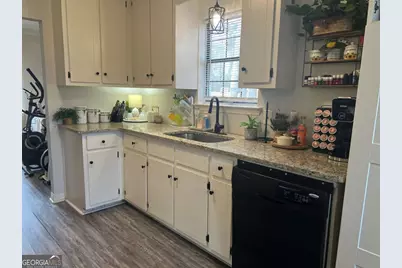 121 Westchester Drive, Barnesville, GA 30204 - Photo 10