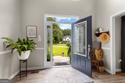 50 Barrington Grange Court, Sharpsburg, GA 30277 - Photo 6