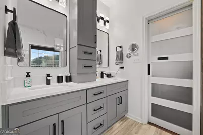 128 Feather Lane, Jackson, GA 30233 - Photo 4