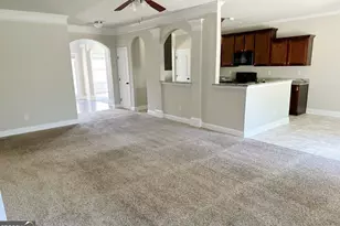 225 Sanctuary Dr, Lawrenceville, GA 30046 - Photo 4