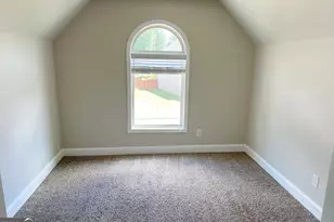 225 Sanctuary Dr, Lawrenceville, GA 30046 - Photo 8