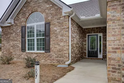 1007 Towne Circle, Social Circle, GA 30025 - Photo 8