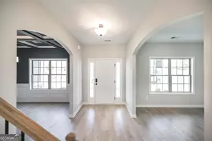 404 Baxter Dr, Kathleen, GA 31047 - Photo 2