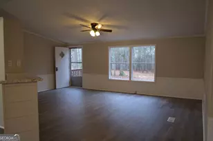 1048 Lee King Rd, Forsyth, GA 31029 - Photo 2