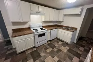 71 Jackson St, Monticello, GA 31064 - Photo 8