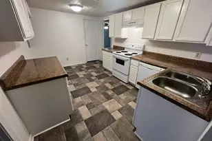 71 Jackson St, Monticello, GA 31064 - Photo 10