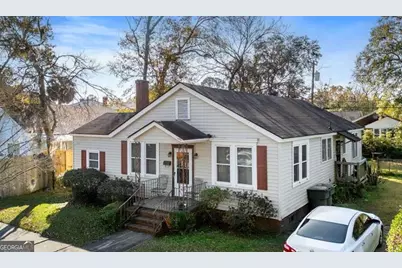 723 E 39th Street, Savannah, GA 31401 - Photo 1