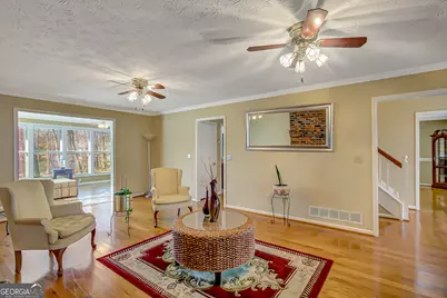 6450 Sara Glen Drive, Douglasville, GA 30135 - Photo 14